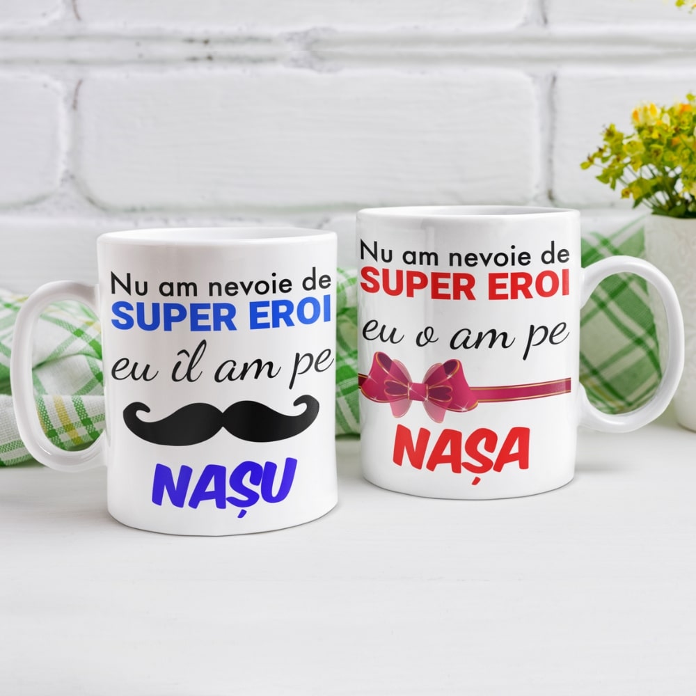 Set cadou personalizat pentru nasi - Perna + Placa ardezie + 2 Cani personalizate - Revelarta.ro