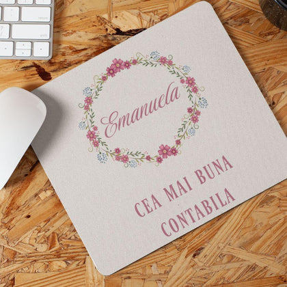 Mouse pad personalizat cu nume - Cea mai buna contabila - Revelarta.ro